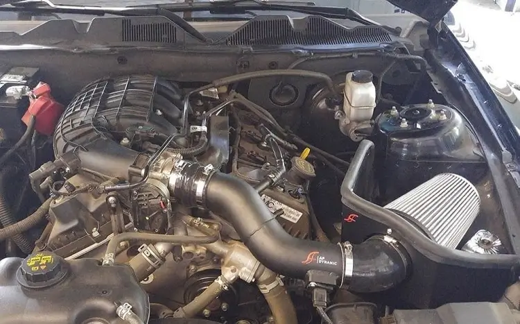 Mustang V6 cold intake
